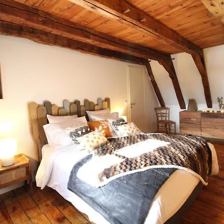 Σπίτι διακοπών Maison Renovee Avec Jardin, Cheminee, Pres Du Super-lioran - Fr-1-742-528 *