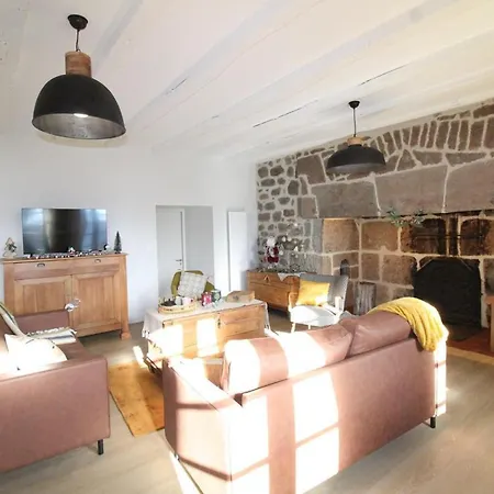 Maison Renovee Avec Jardin, Cheminee, Pres Du Super-lioran - Fr-1-742-528 Casa de Férias